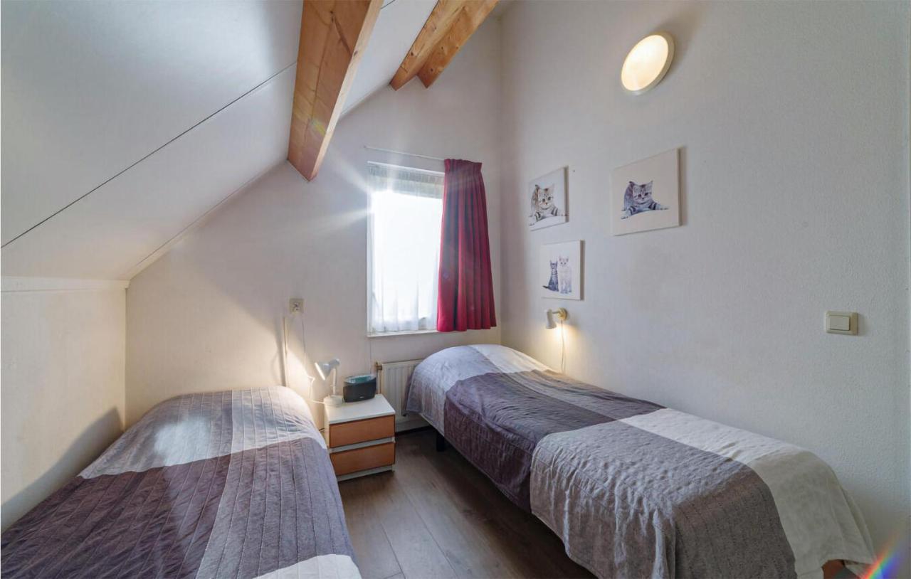 Nice home in Wemeldinge with Sauna, WiFi&4 Bedrooms Buitenkant foto